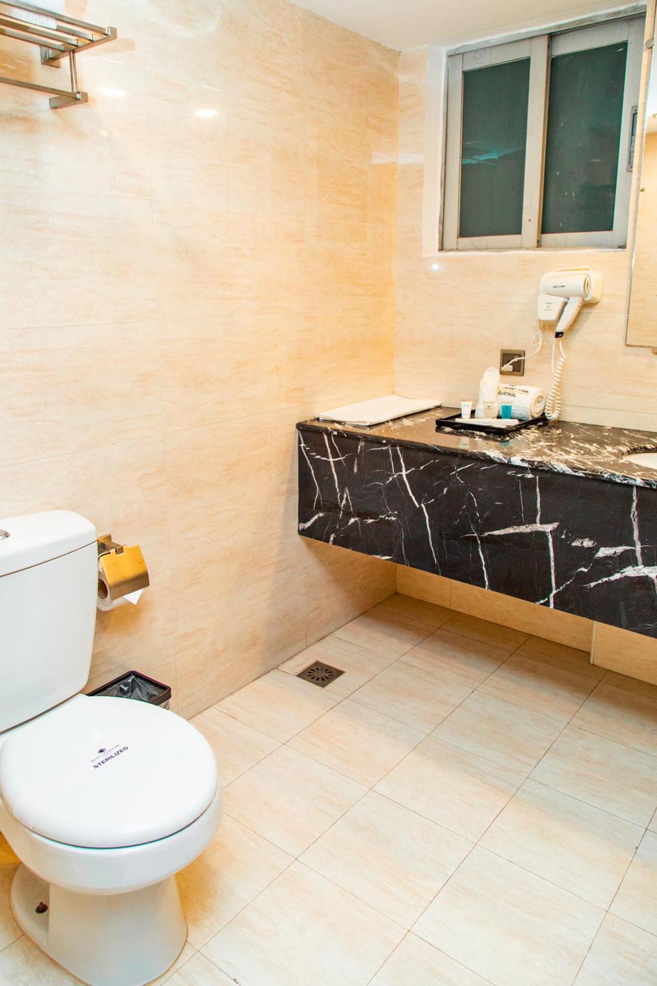 Hotel Grand Park Barishal Ngoại thất bức ảnh