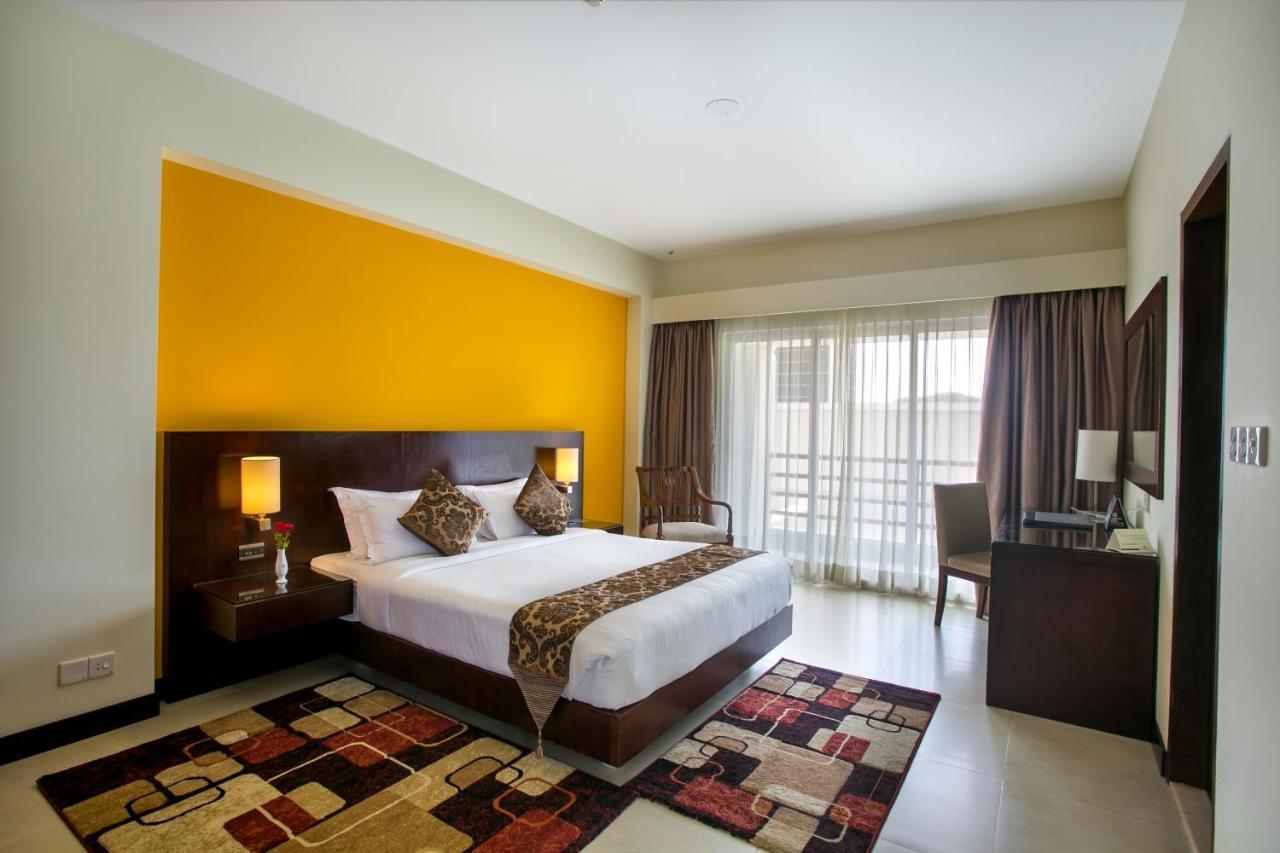 Hotel Grand Park Barishal Ngoại thất bức ảnh