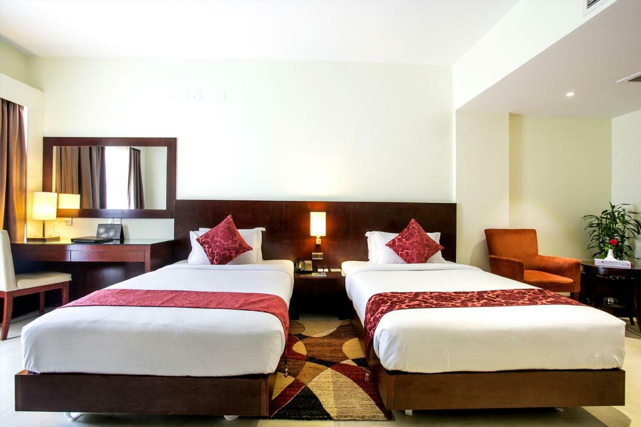 Hotel Grand Park Barishal Ngoại thất bức ảnh
